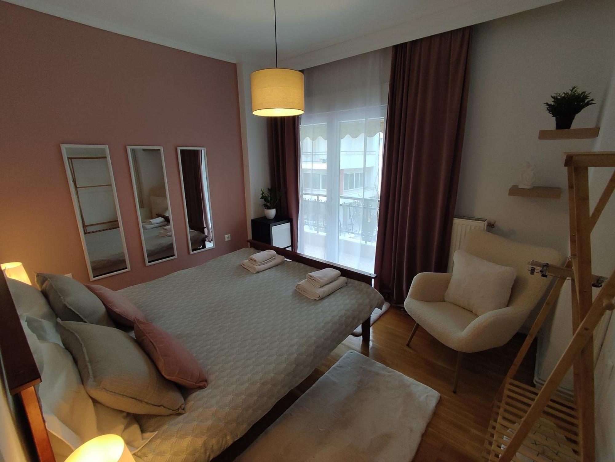 Haris Modern Apt. Near The Sea 塞萨洛尼基 外观 照片